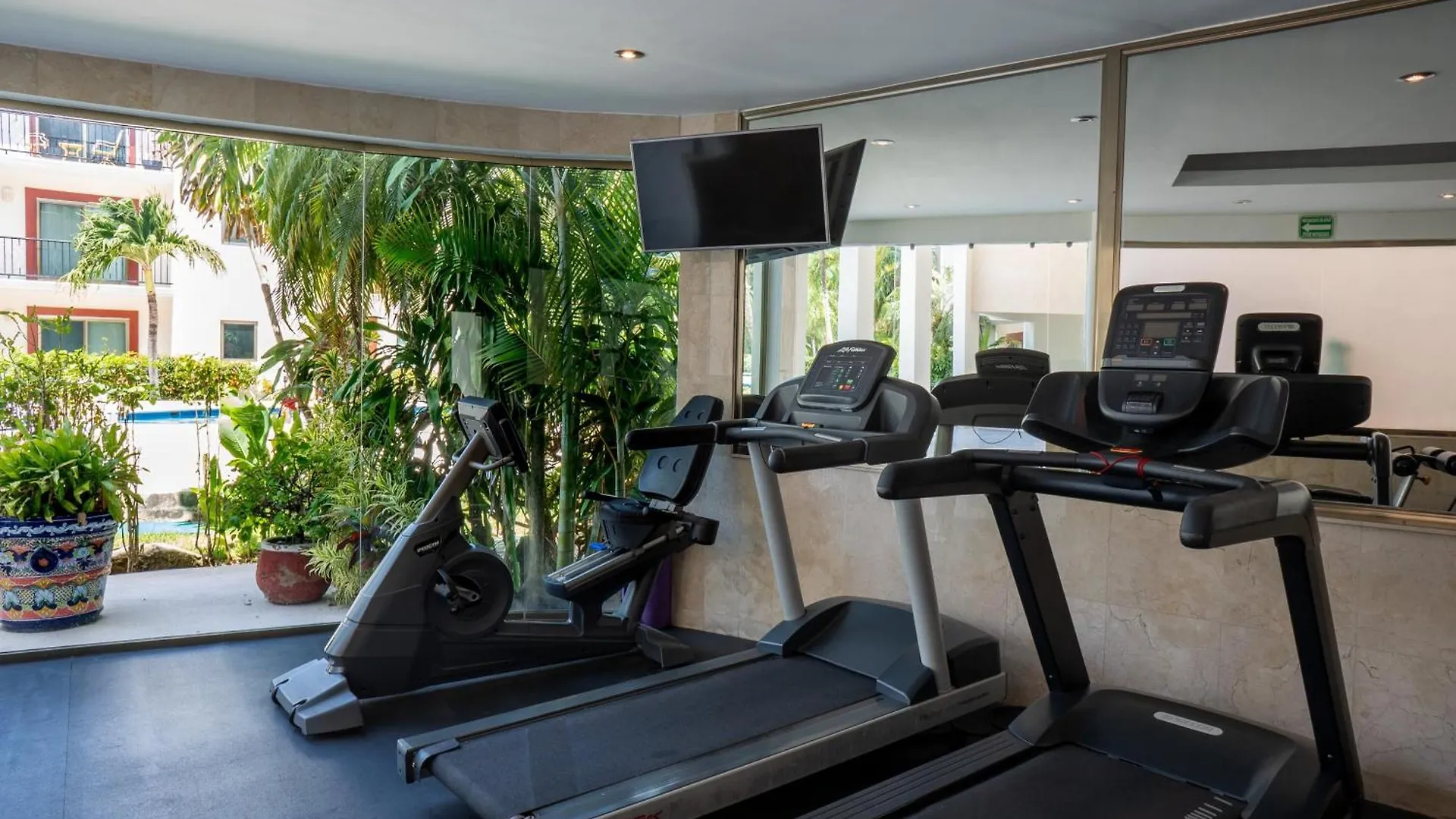 Apartment Paseo Del Sol Surf B 301 Condo Playa del Carmen